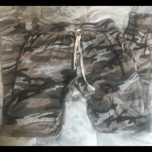 Sundry camo joggers 0 pockets Like new lounge pant